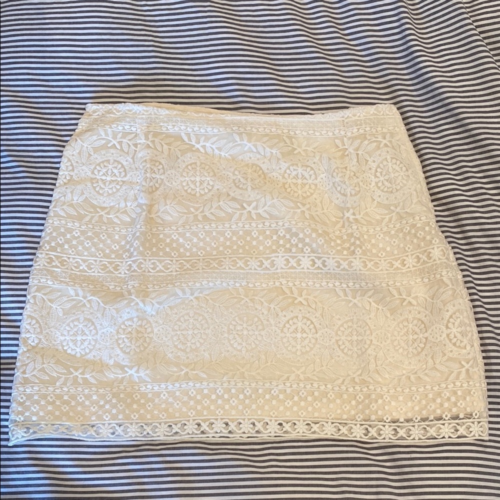 NWOT H&M Cream Textured Skirt